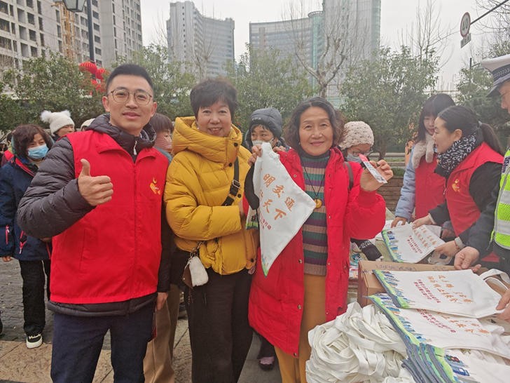 平安集团党委委员、平安产险董事长龙泉：筑牢民生保障与实体经济“安全网”